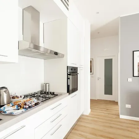 Traiano Luxury アパート バーリ